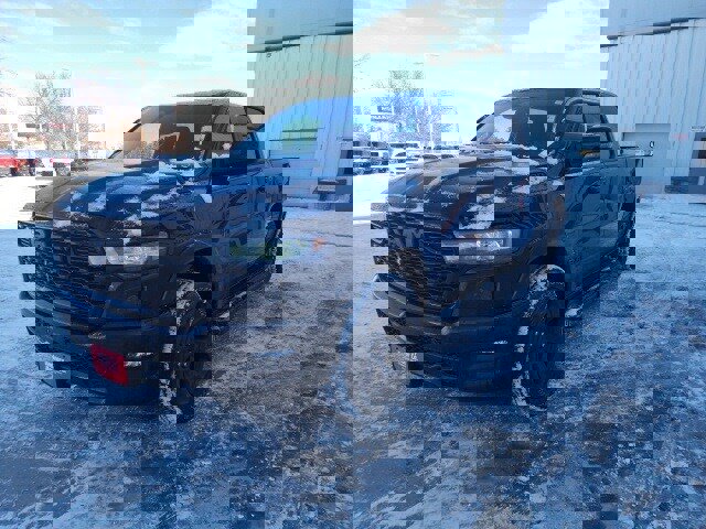 New 2026 RAM 1500 4x4 Crew Cab image 19