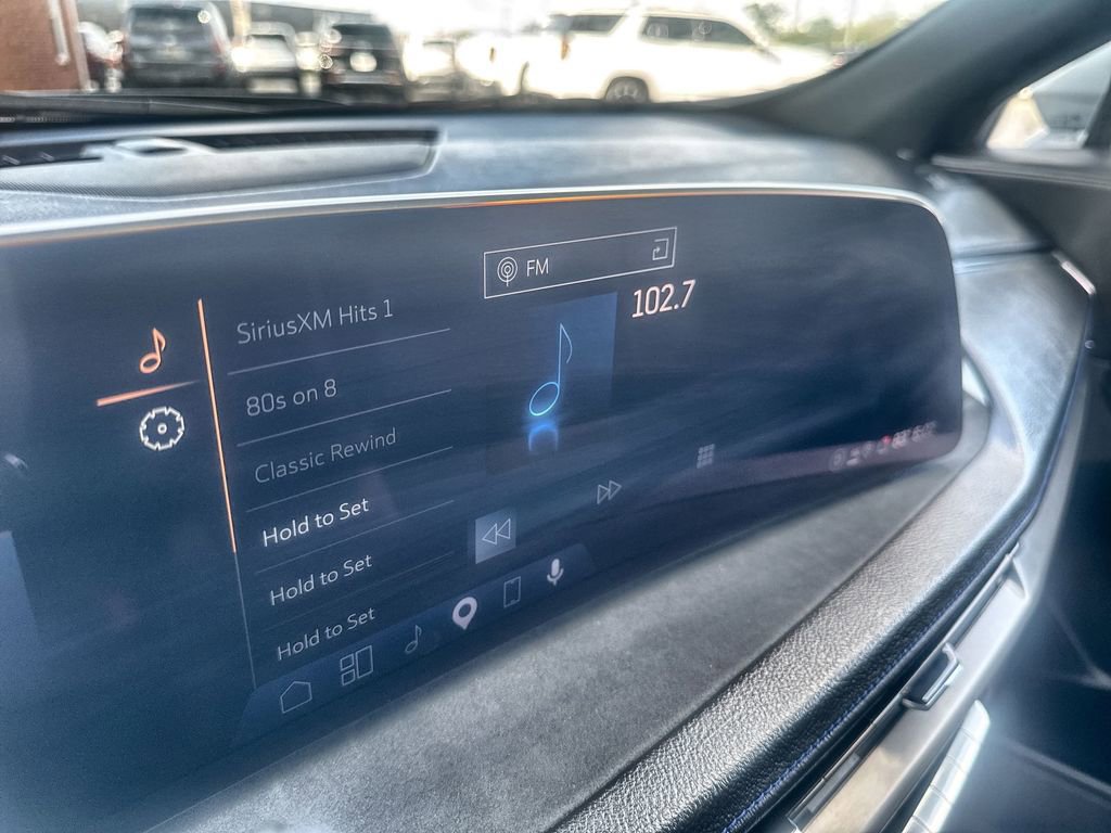 Used 2025 Cadillac XT4 Sport AWD/4WD image 16