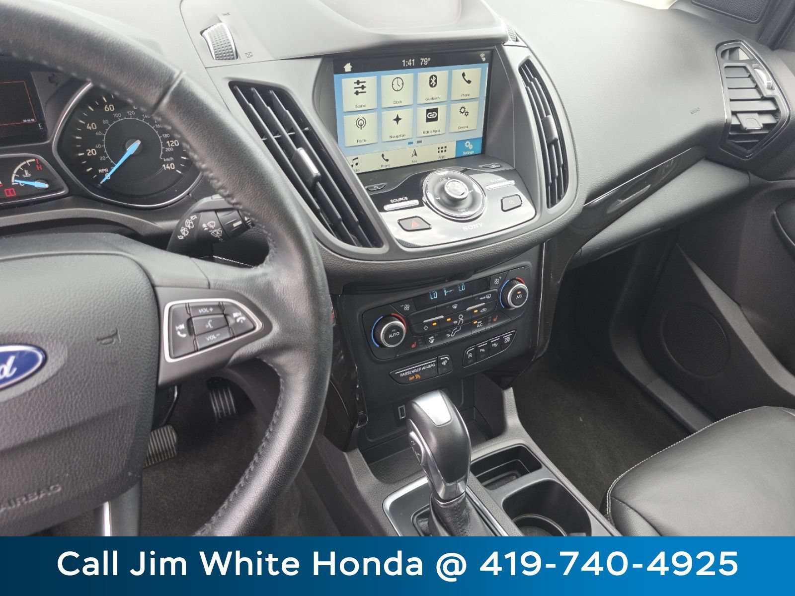 Used 2019 Ford Escape Titanium AWD/4WD image 28