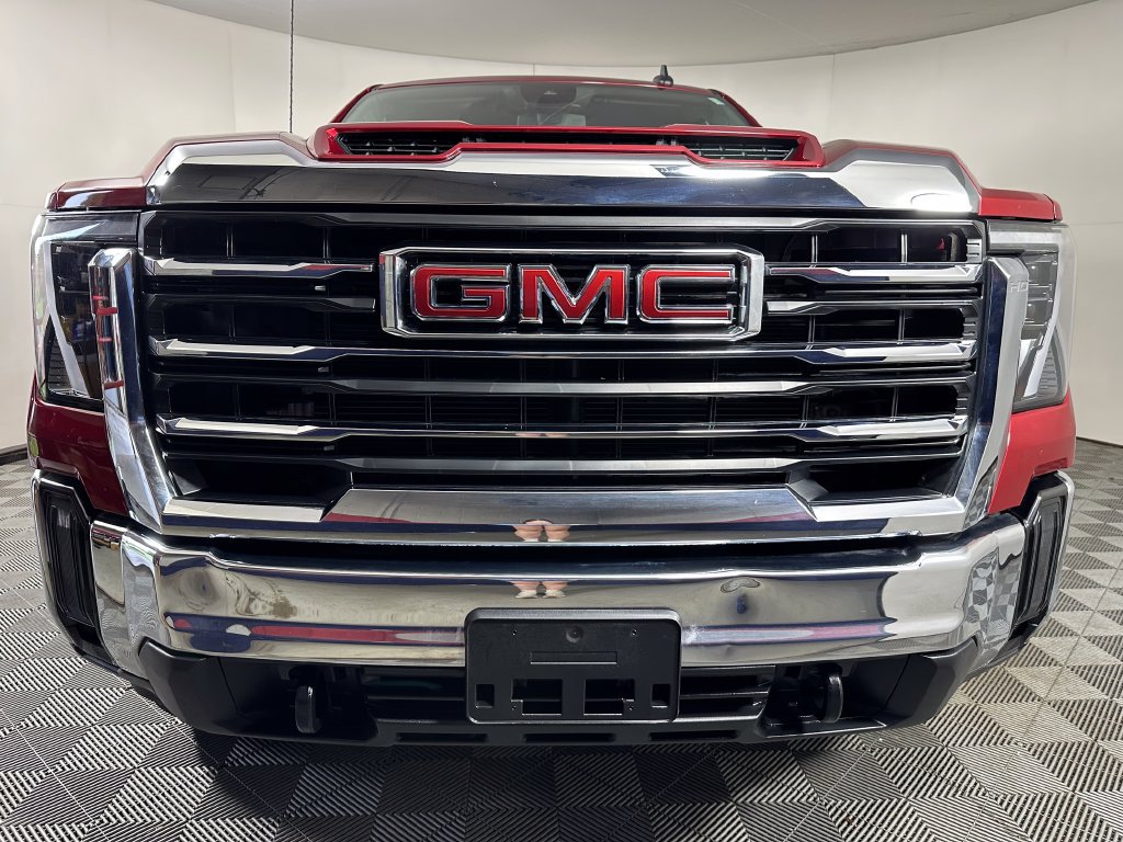 Used 2024 GMC Sierra 2500 SLE AWD/4WD image 8