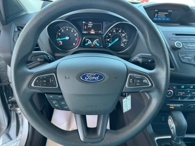 Used 2018 Ford Escape SE FWD image 14