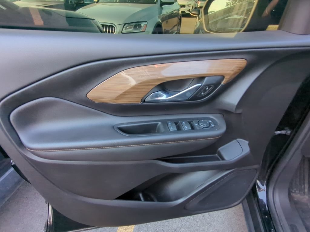 Used 2021 GMC Terrain SLE FWD image 8