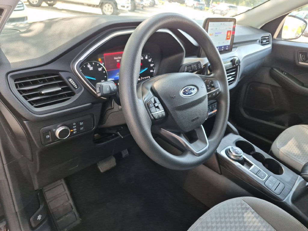 Used 2022 Ford Escape SE FWD image 35