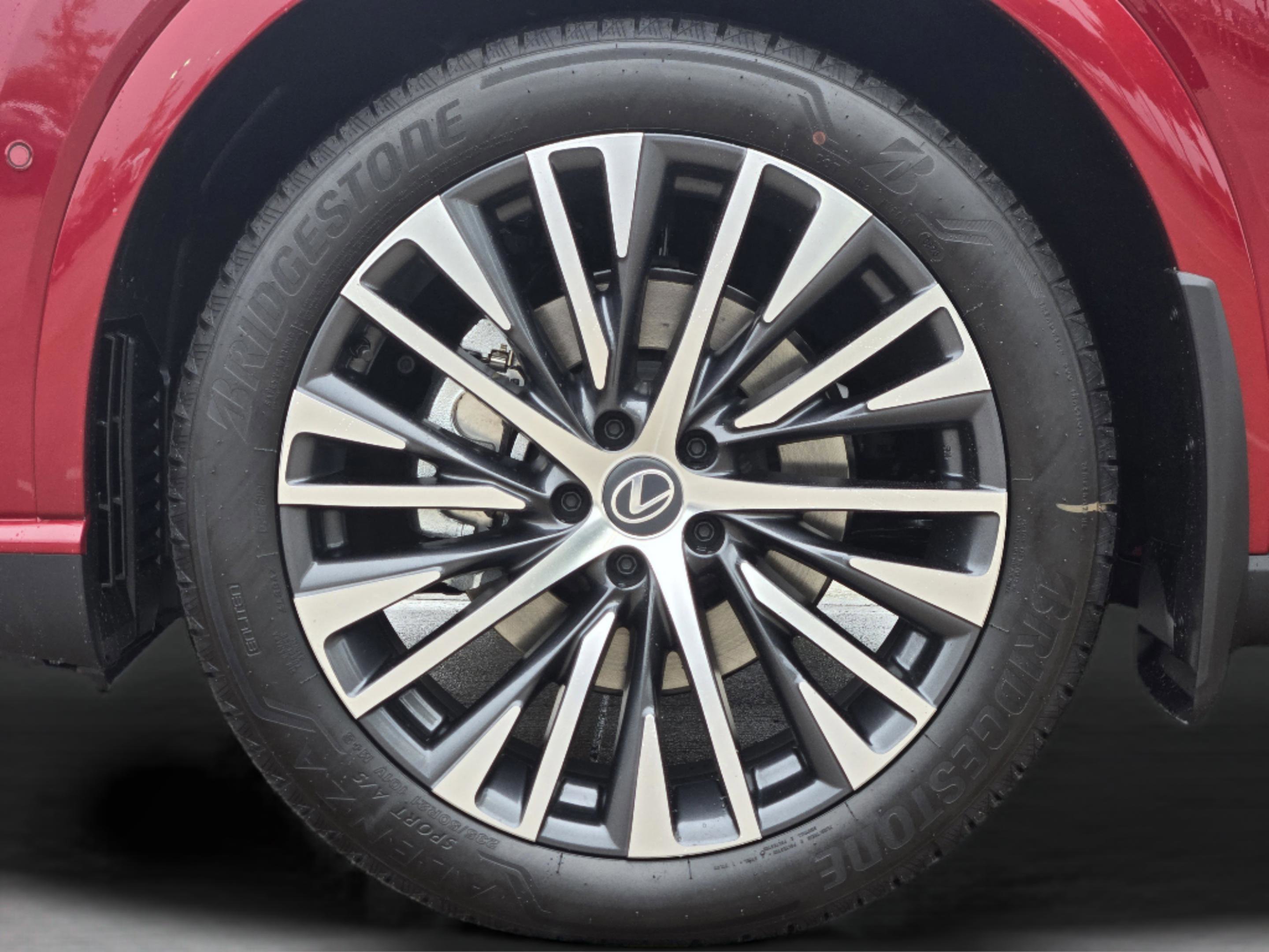 New 2026 Lexus RX 350 FWD image 21