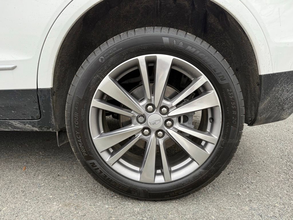 Used 2024 Cadillac XT5 Premium Luxury image 16