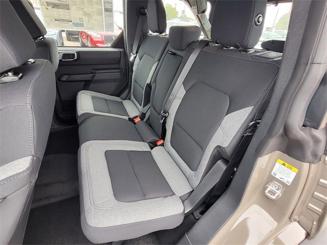 New 2025 Ford Bronco 4-Door image 6