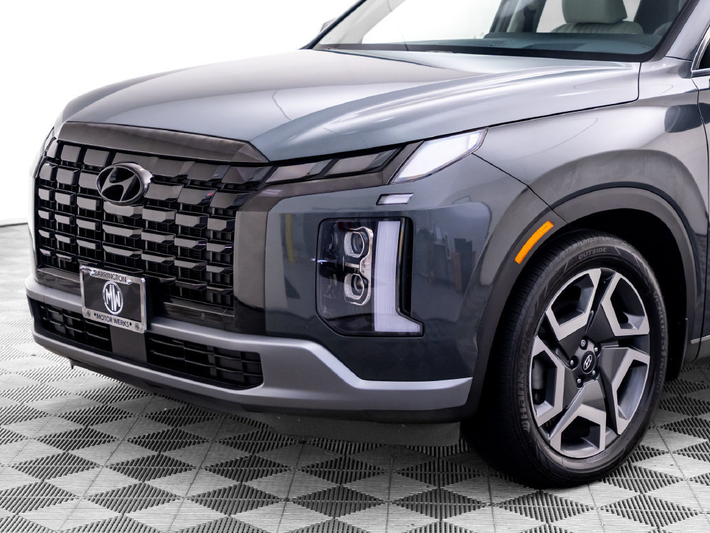 Used 2023 Hyundai Palisade Limited AWD/4WD image 42
