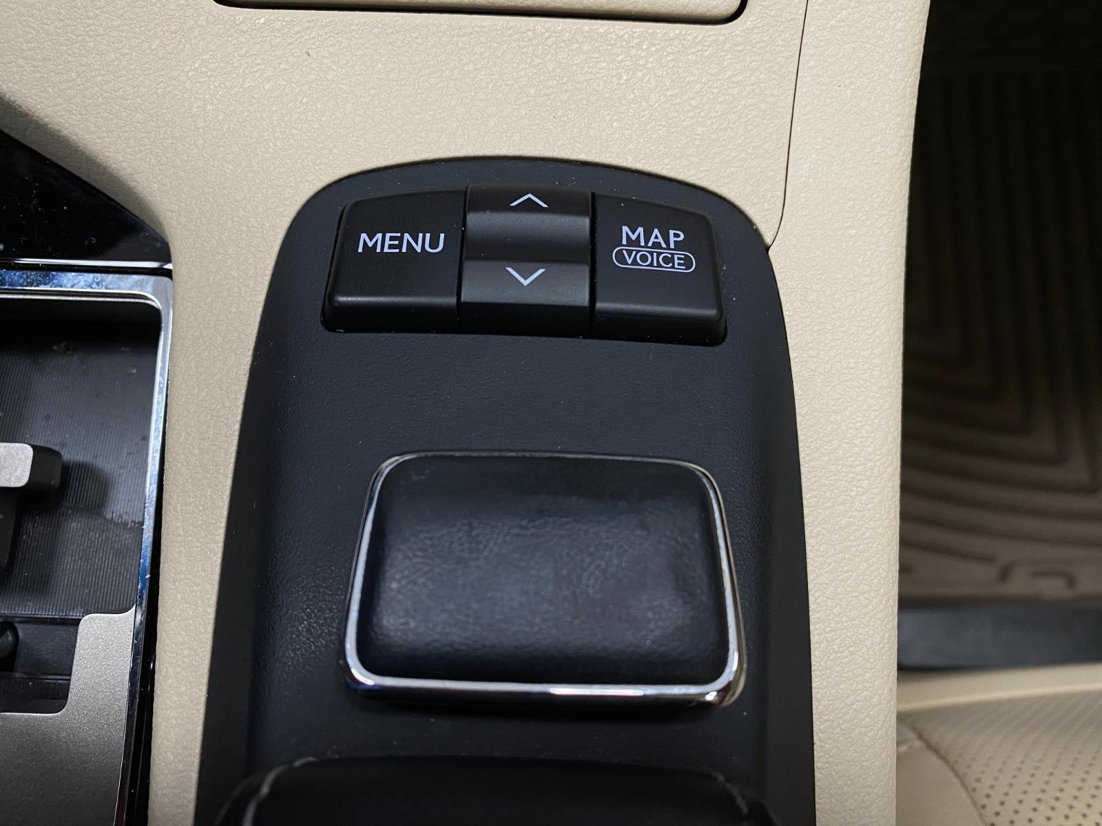 Used 2014 Lexus ES 350 w/ Luxury Package FWD image 27