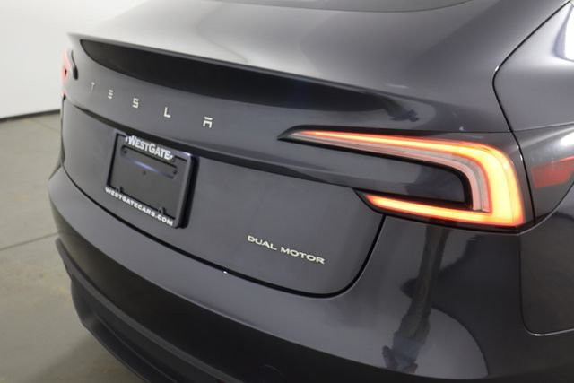 Used 2024 Tesla Model 3 Long Range AWD/4WD image 35