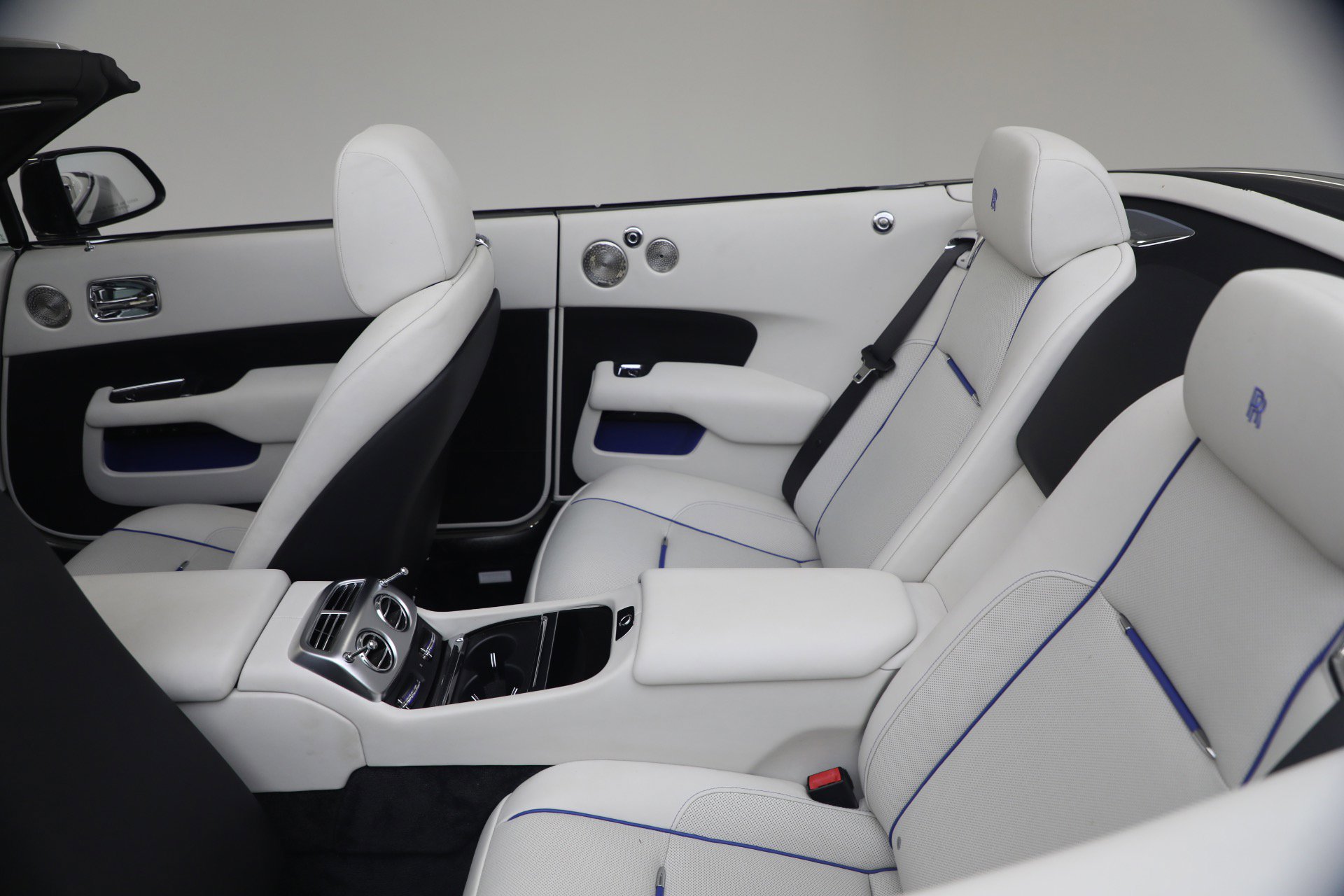 Certified 2017 Rolls-Royce Dawn image 34