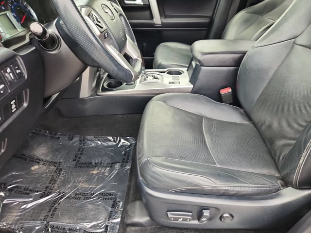 Used 2017 Toyota 4Runner Limited AWD/4WD image 7