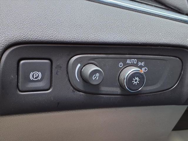 Certified 2021 Buick Enclave Essence w/ Sound and Sites Package image 15