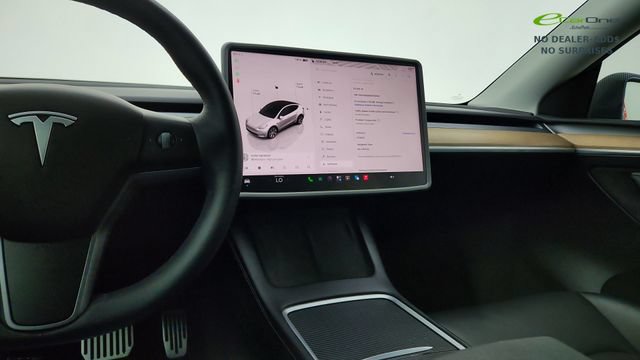 Used 2022 Tesla Model Y Long Range AWD/4WD image 45