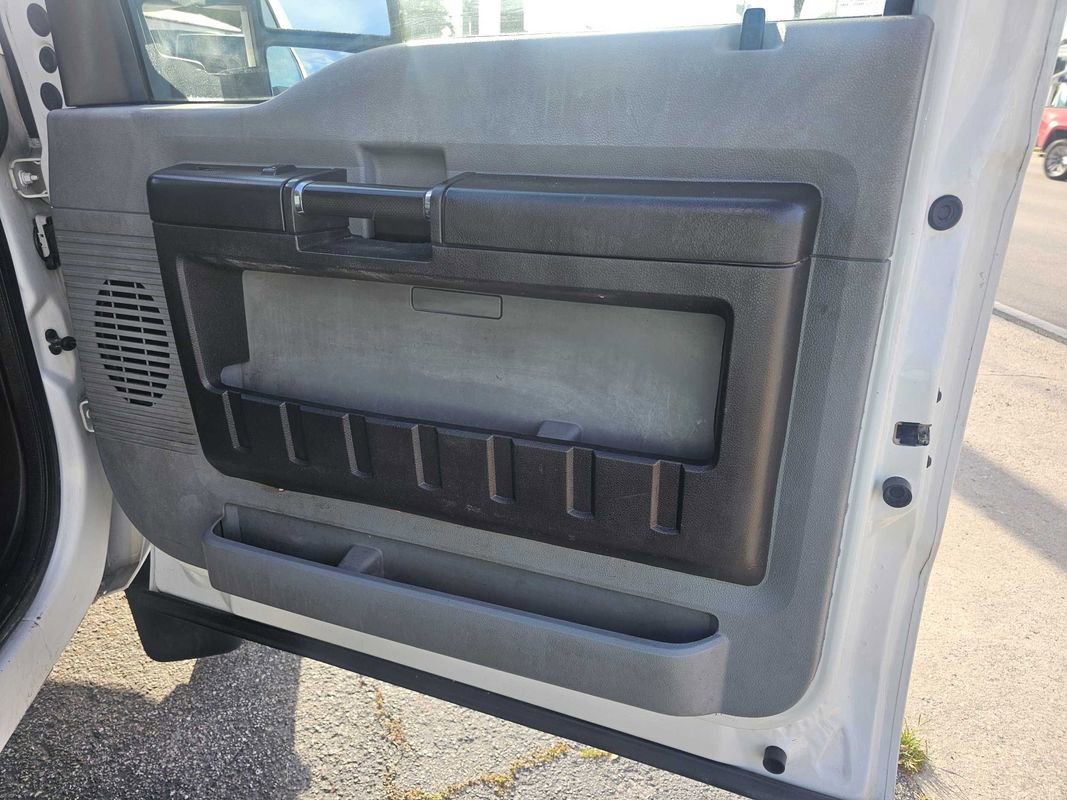 Used 2015 Ford F450 XL w/ Power Equipment Group image 13