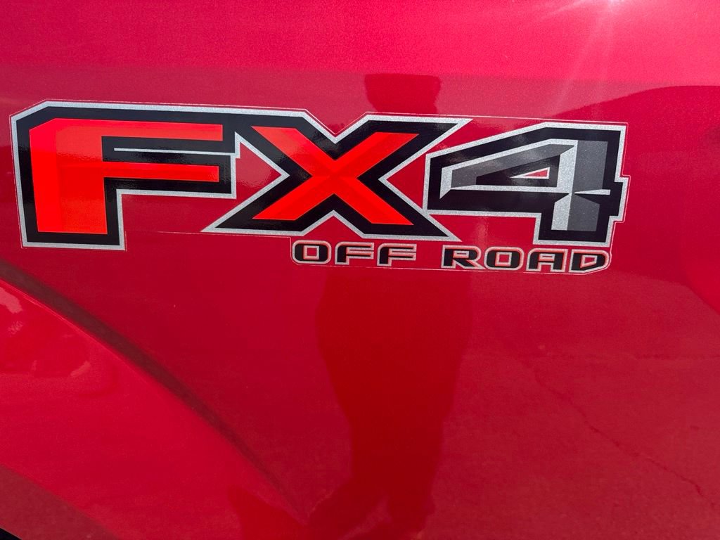 Used 2020 Ford F150 XLT w/ Equipment Group 302A Luxury AWD/4WD image 41