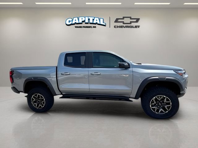 Used 2024 Chevrolet Colorado ZR2 image 8