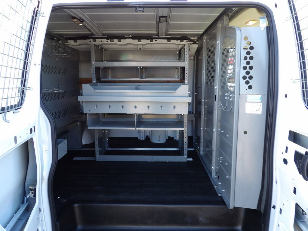 Used 2017 Chevrolet Express 2500 image 30