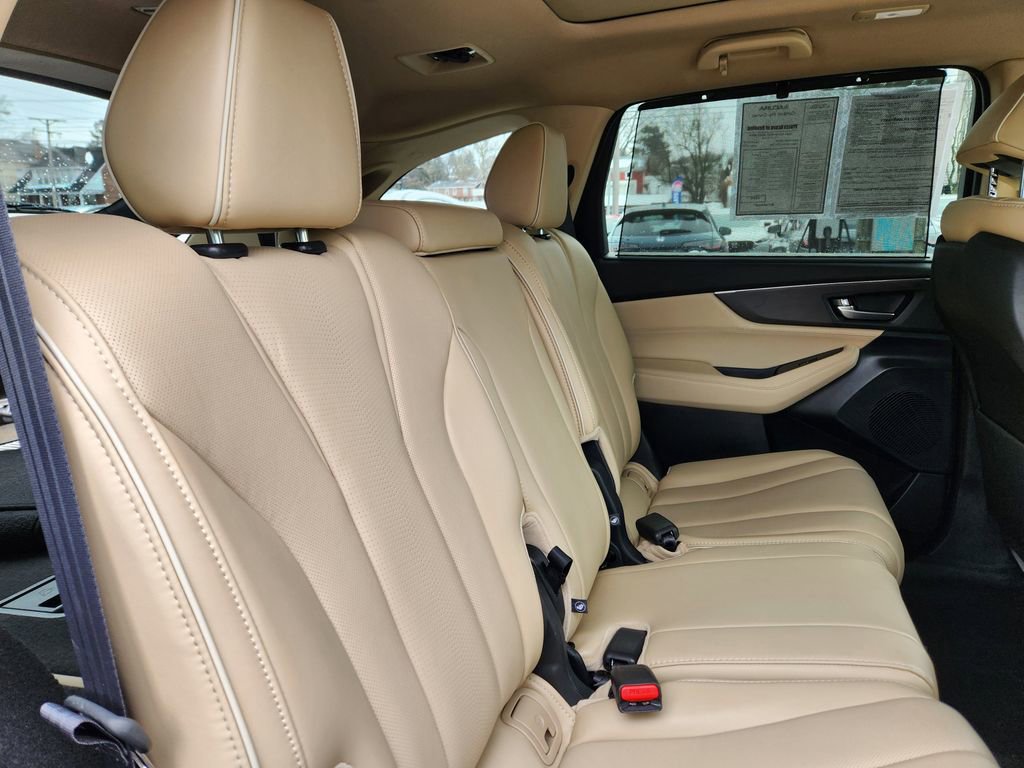 Used 2024 Acura MDX SH-AWD w/ Advance Package image 15