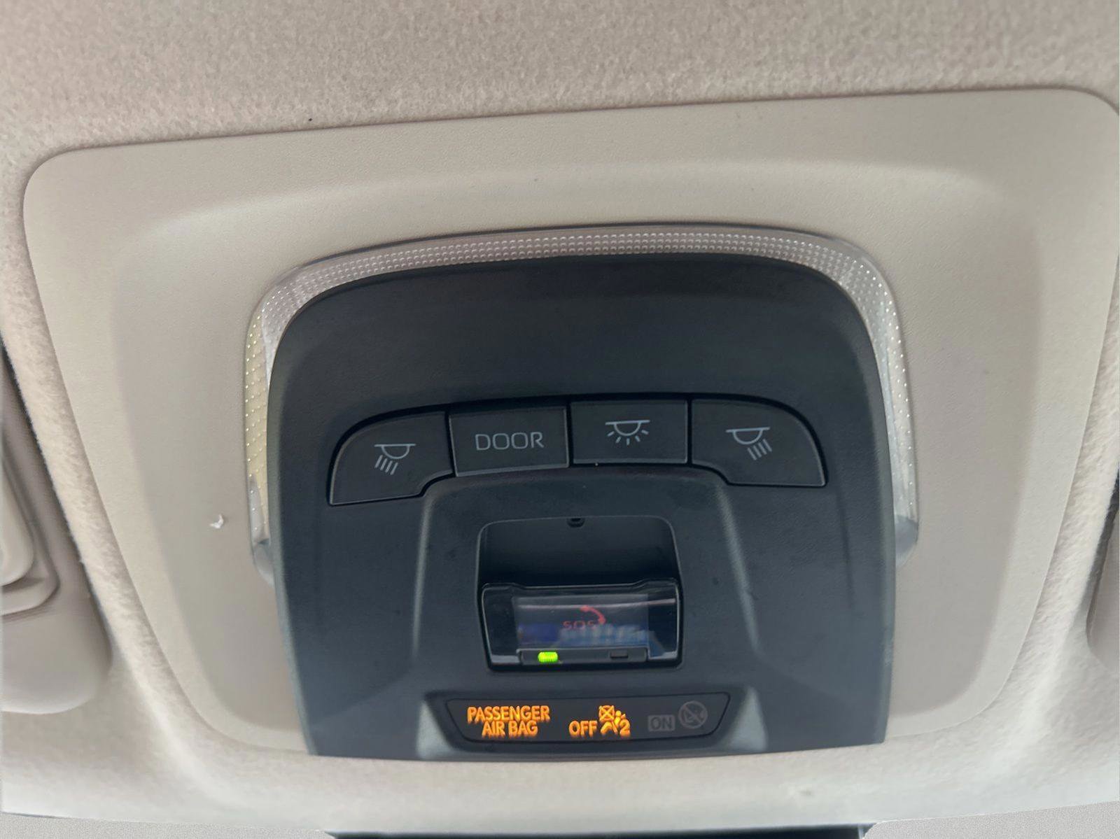 Used 2025 Toyota Corolla LE image 25