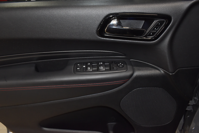 Used 2025 Dodge Durango R/T AWD/4WD image 16