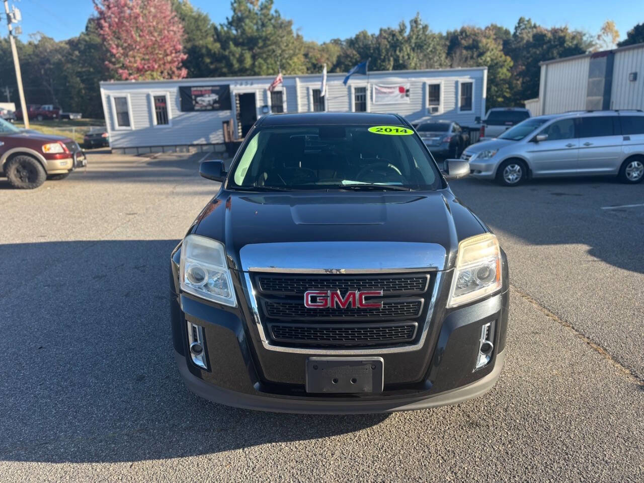 Used 2014 GMC Terrain SLE image 2