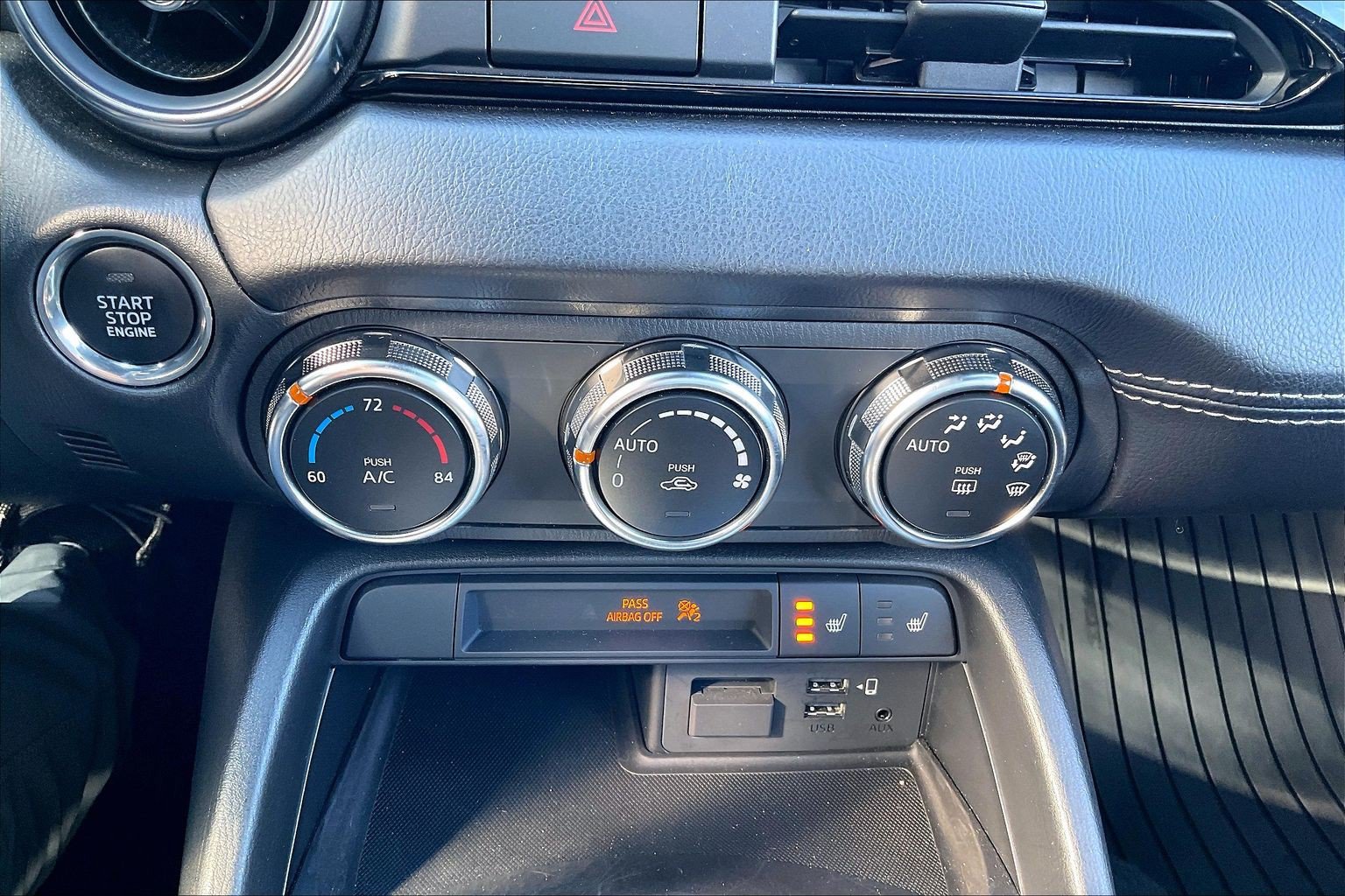 Used 2021 MAZDA MX-5 Miata Grand Touring RWD image 26