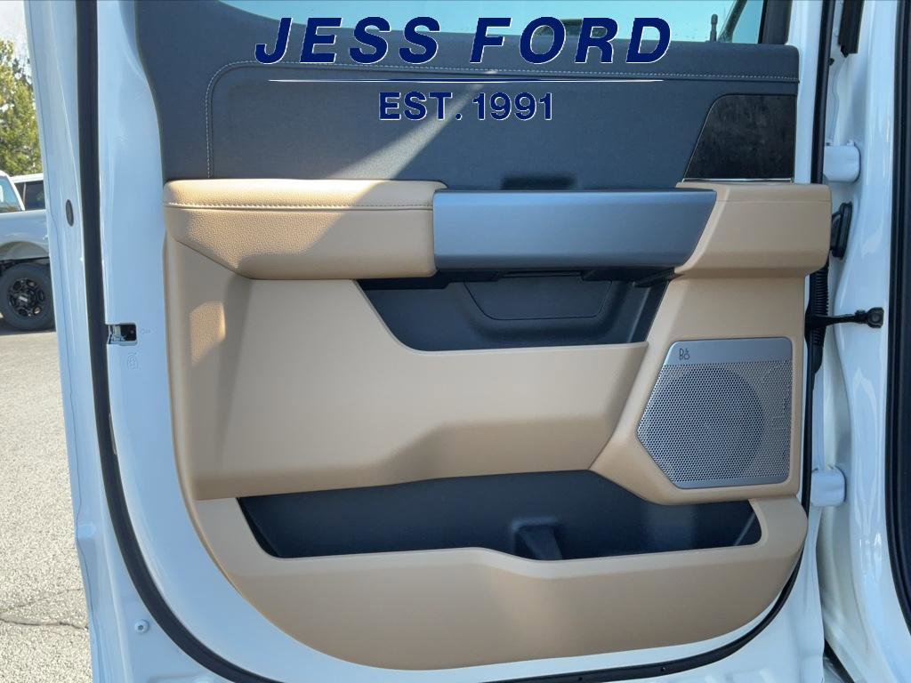 New 2025 Ford F350 Lariat w/ Lariat Ultimate Package image 13