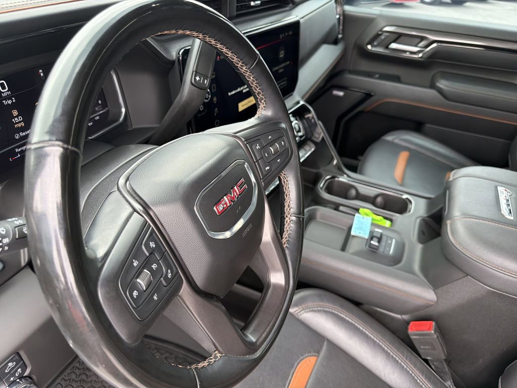 Used 2024 GMC Sierra 2500 AT4 w/ AT4 Premium Plus Package image 11