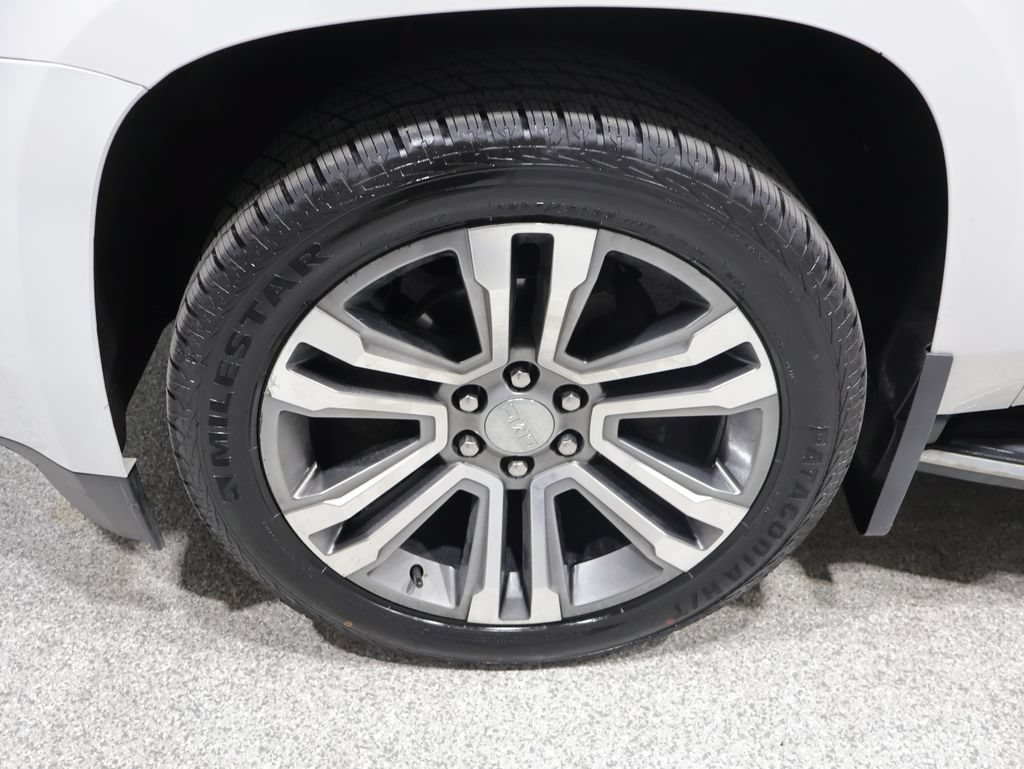 Used 2018 GMC Yukon Denali w/ Open Road Package AWD/4WD image 10