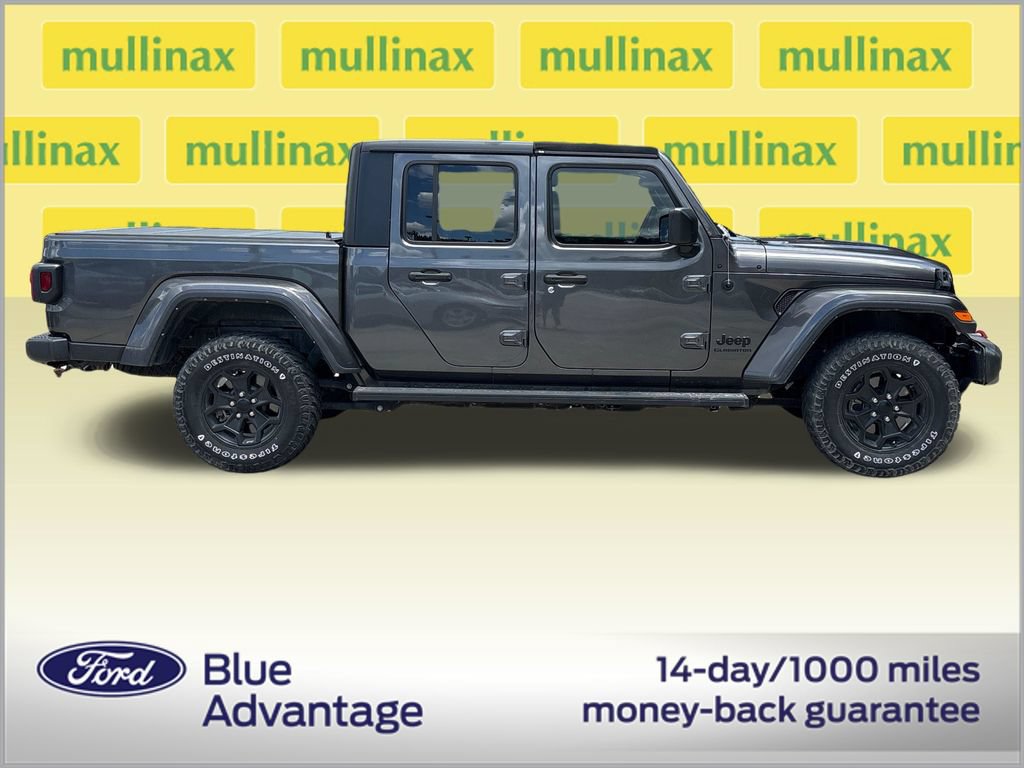 Used 2022 Jeep Gladiator Sport AWD/4WD image 2