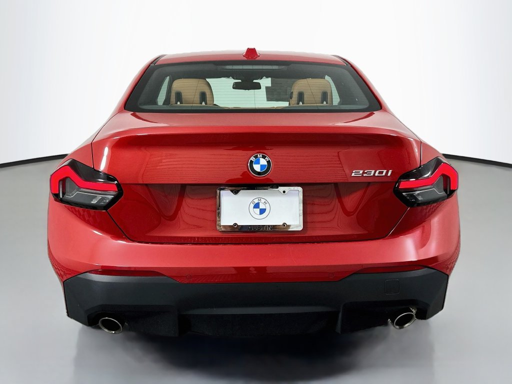 Used 2023 BMW 230i Coupe w/ Convenience Package RWD image 6