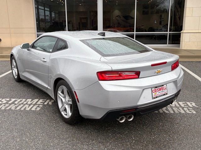 Used 2018 Chevrolet Camaro LT image 5