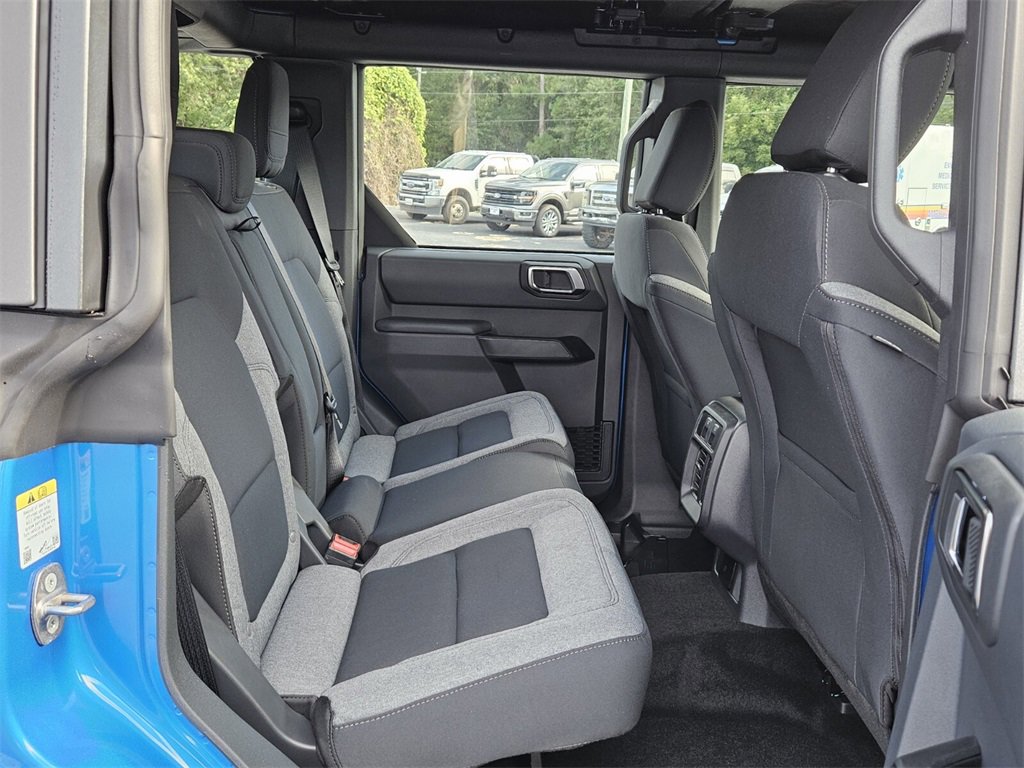 New 2025 Ford Bronco 4-Door image 13