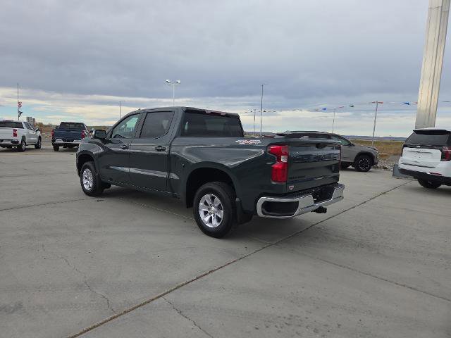 New 2026 Chevrolet Silverado 1500 LT w/ LPO, Dark Essentials Package image 3