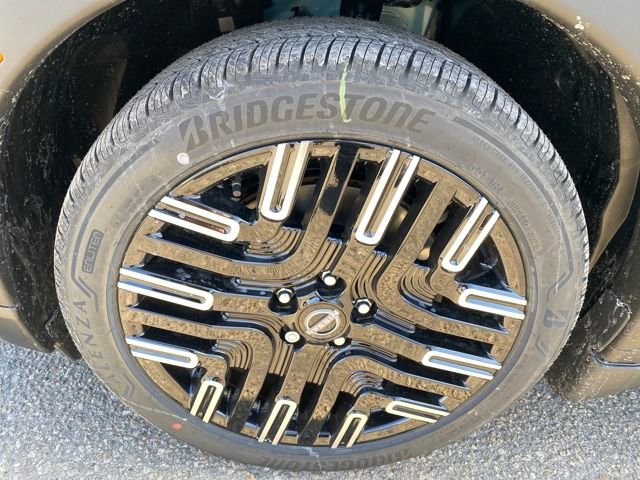 New 2026 Nissan Leaf Platinum+ w/ Cargo Package (Platinum+) image 26