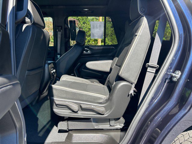Used 2024 Chevrolet Tahoe Premier w/ Premium Package image 36