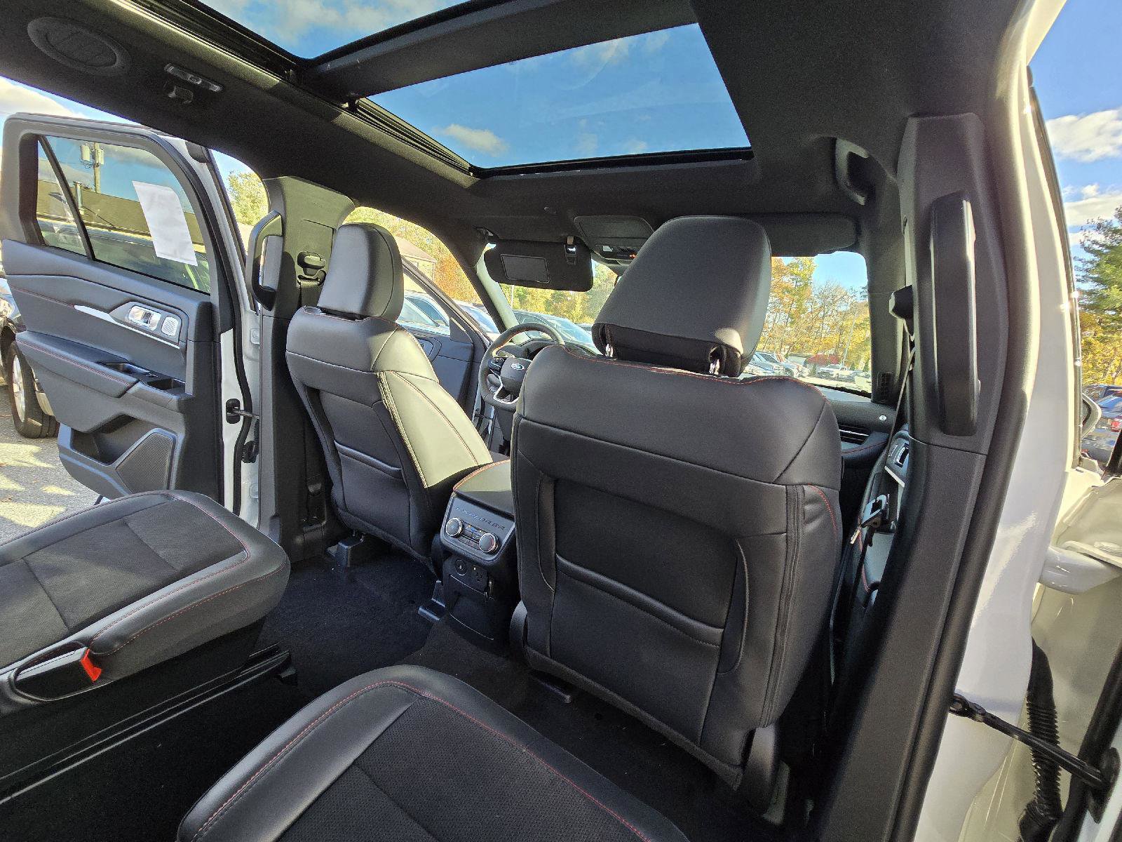 New 2025 Ford Explorer ST w/ Sun And Sound Package image 15