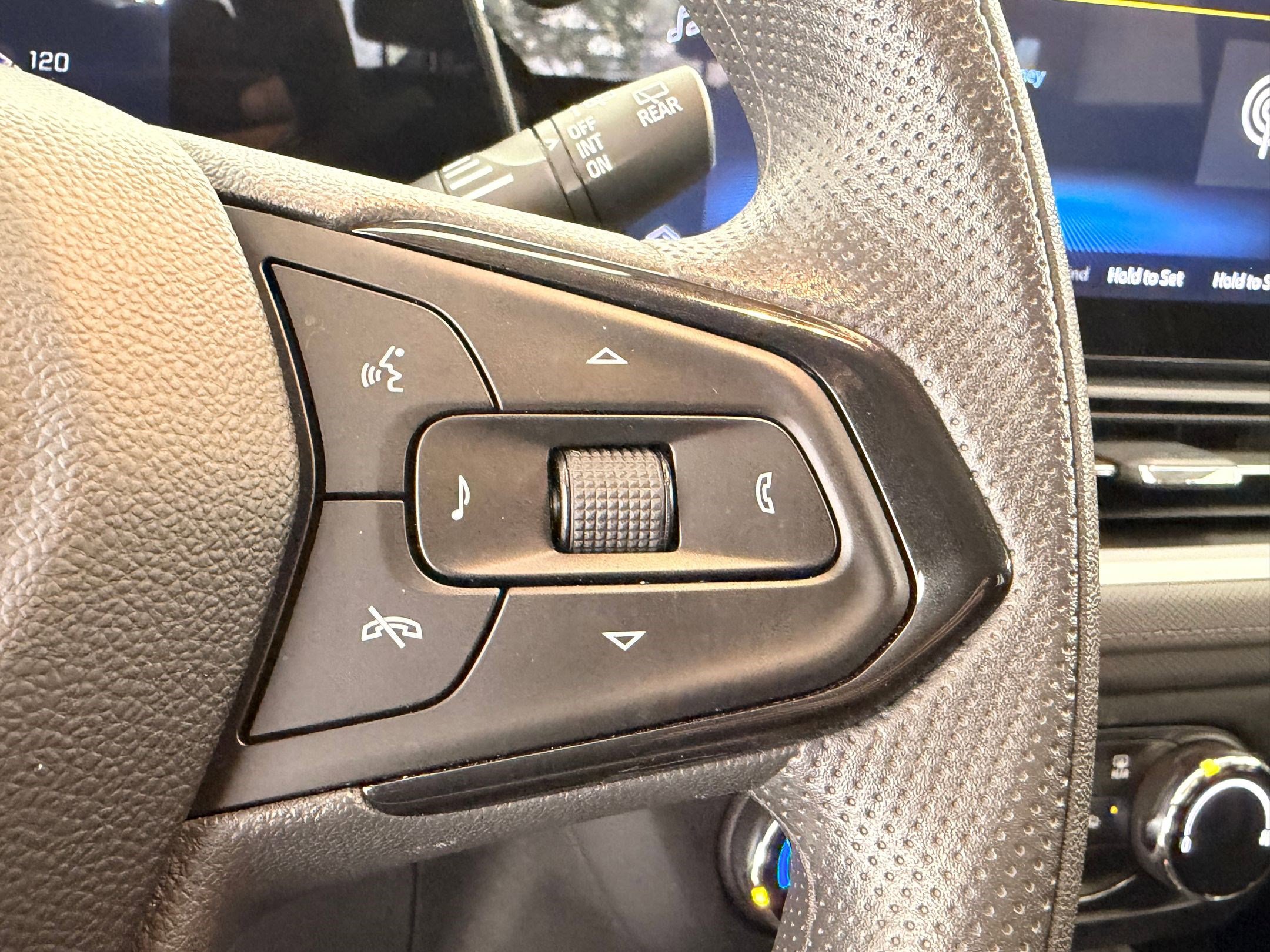 Used 2024 Chevrolet TrailBlazer LS w/ LS Convenience Package image 26