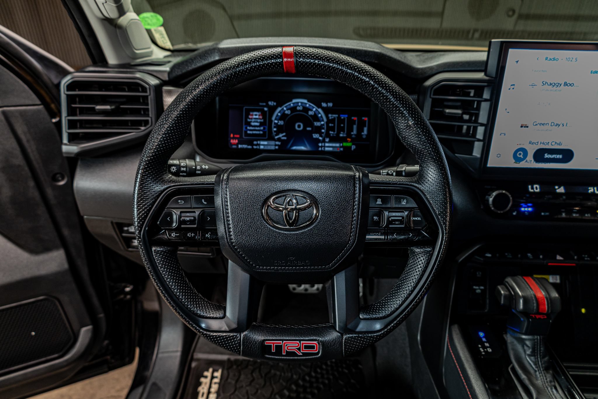 Used 2022 Toyota Tundra TRD Pro AWD/4WD image 18