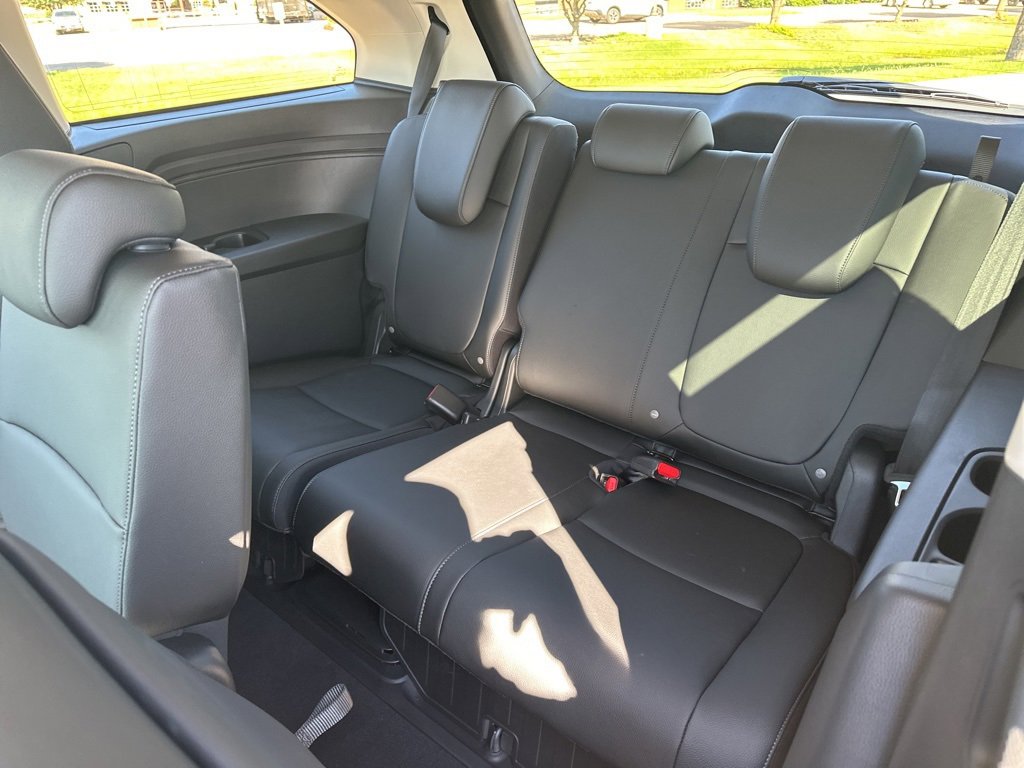 New 2026 Honda Odyssey EX-L image 13