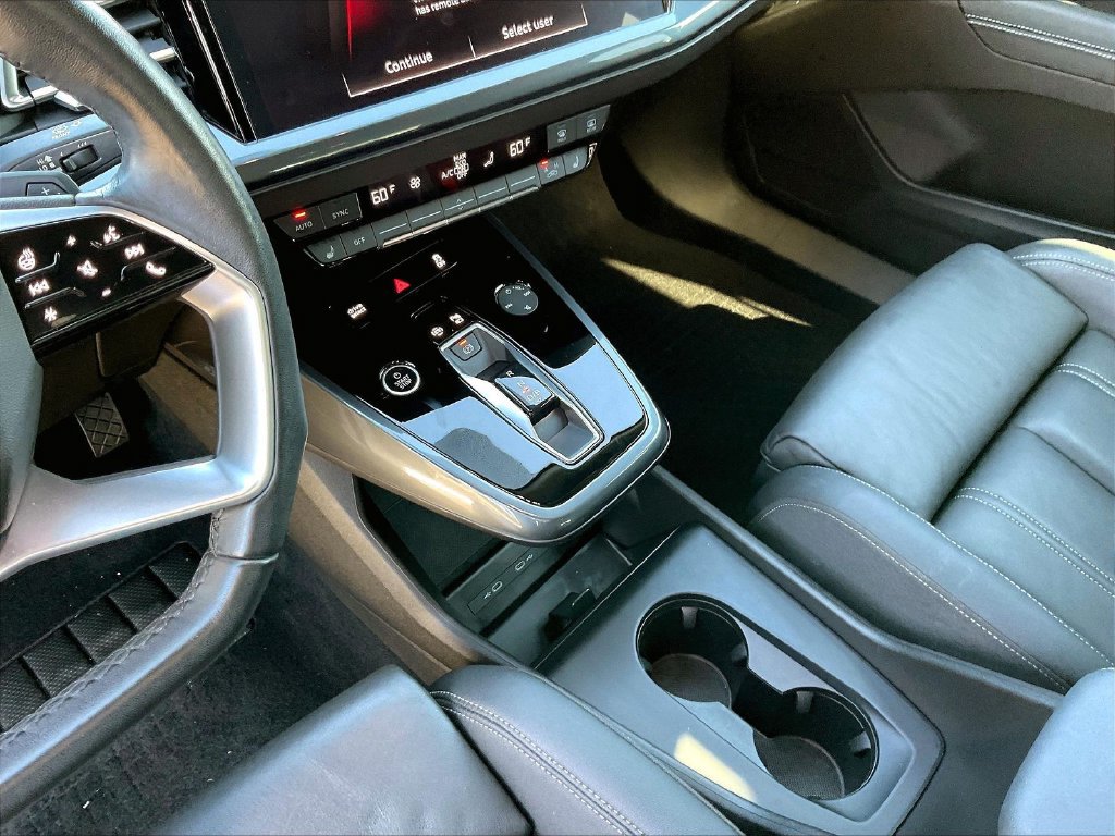 Used 2024 Audi Q4 e-tron Premium Plus w/ Premium Plus AWD/4WD image 20