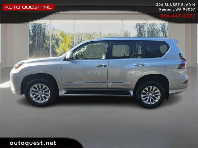 Used 2017 Lexus GX 460 image 8