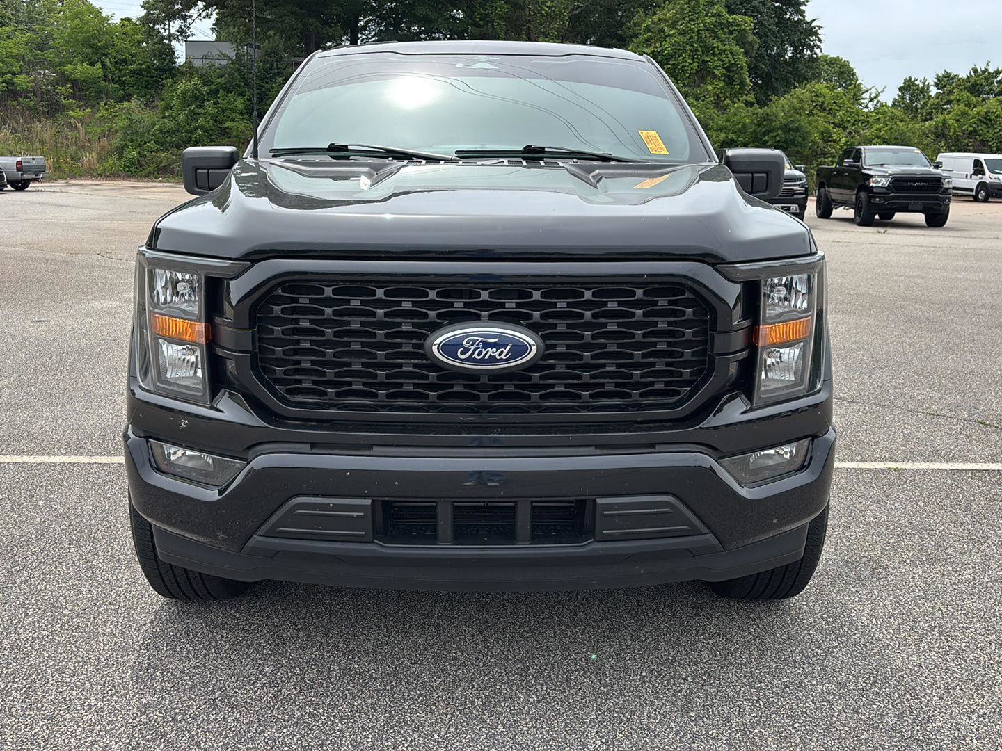 Used 2023 Ford F150 XL w/ STX Appearance Package RWD image 2