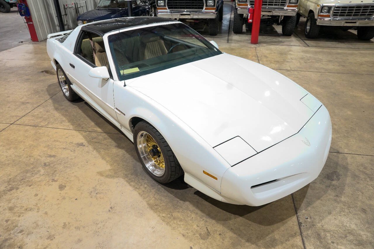 Used 1992 Pontiac Firebird Formula RWD image 14