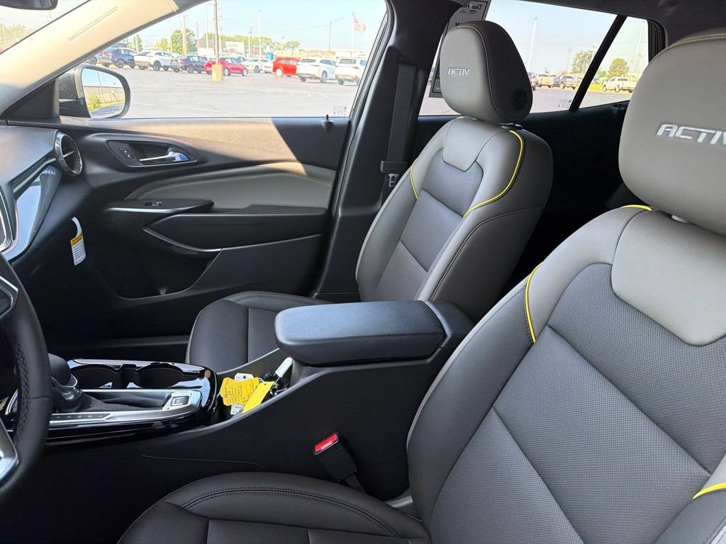 New 2026 Chevrolet Trax ACTIV w/ Driver Confidence Package FWD image 11