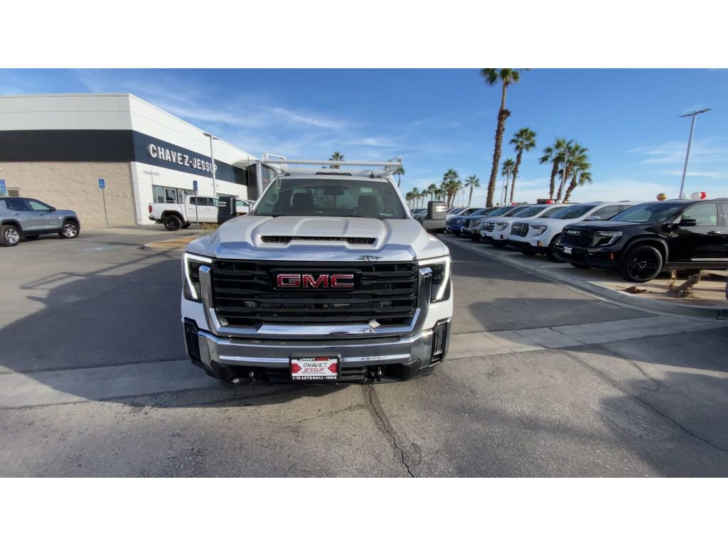 New 2026 GMC Sierra 3500 Pro w/ Convenience Package image 3