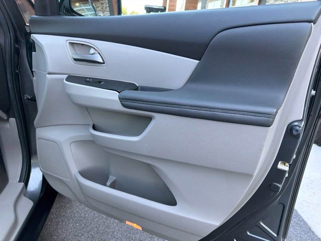 Used 2013 Honda Odyssey EX-L image 13