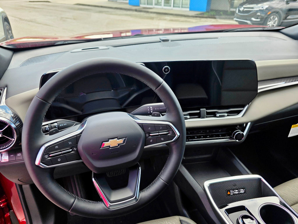 New 2026 Chevrolet Equinox LT AWD/4WD image 10