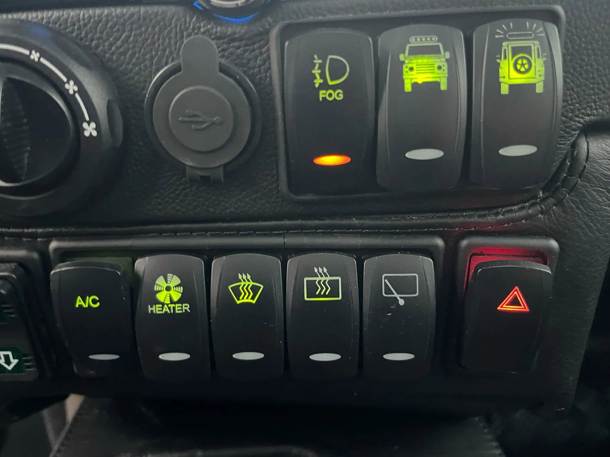 Used 1994 Land Rover Defender 90 image 27