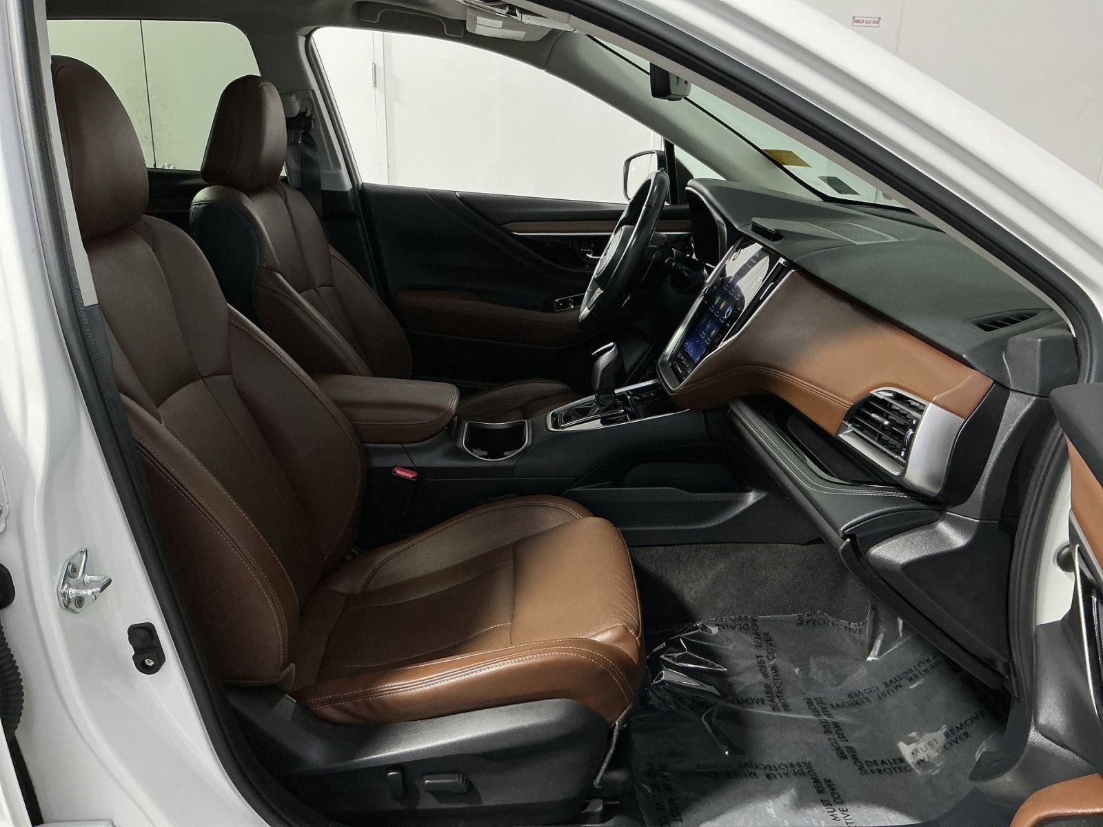Used 2021 Subaru Outback Touring XT AWD/4WD image 27